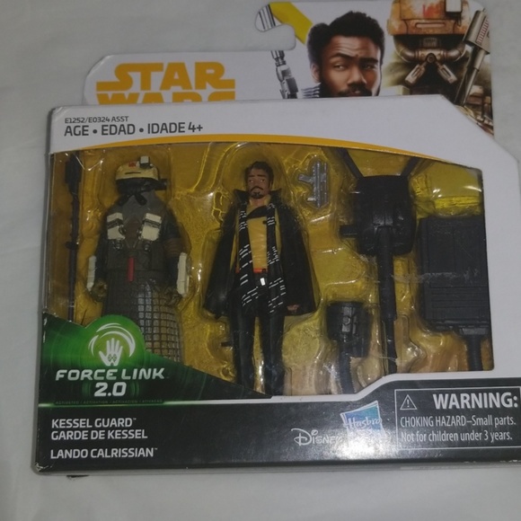 Two set of star warships and a marvel might muggs - Picture 7 of 7